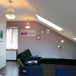 Chaleureux à Avec Parking Privé. *