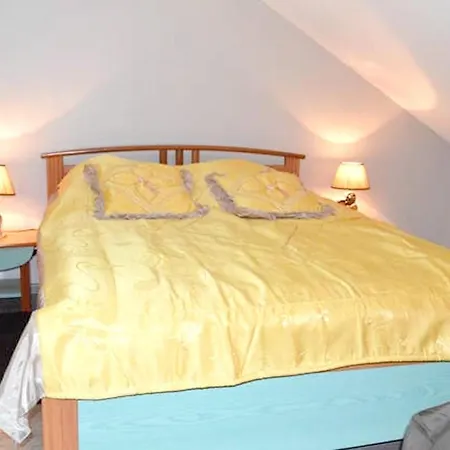 Chaleureux A Avec Parking Prive. Apartment