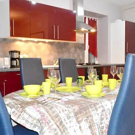 Apartmán Chaleureux A Avec Parking Prive.