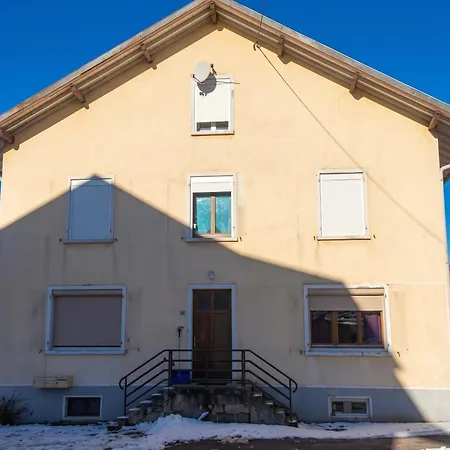 Appartement Chaleureux A Avec Parking Prive.